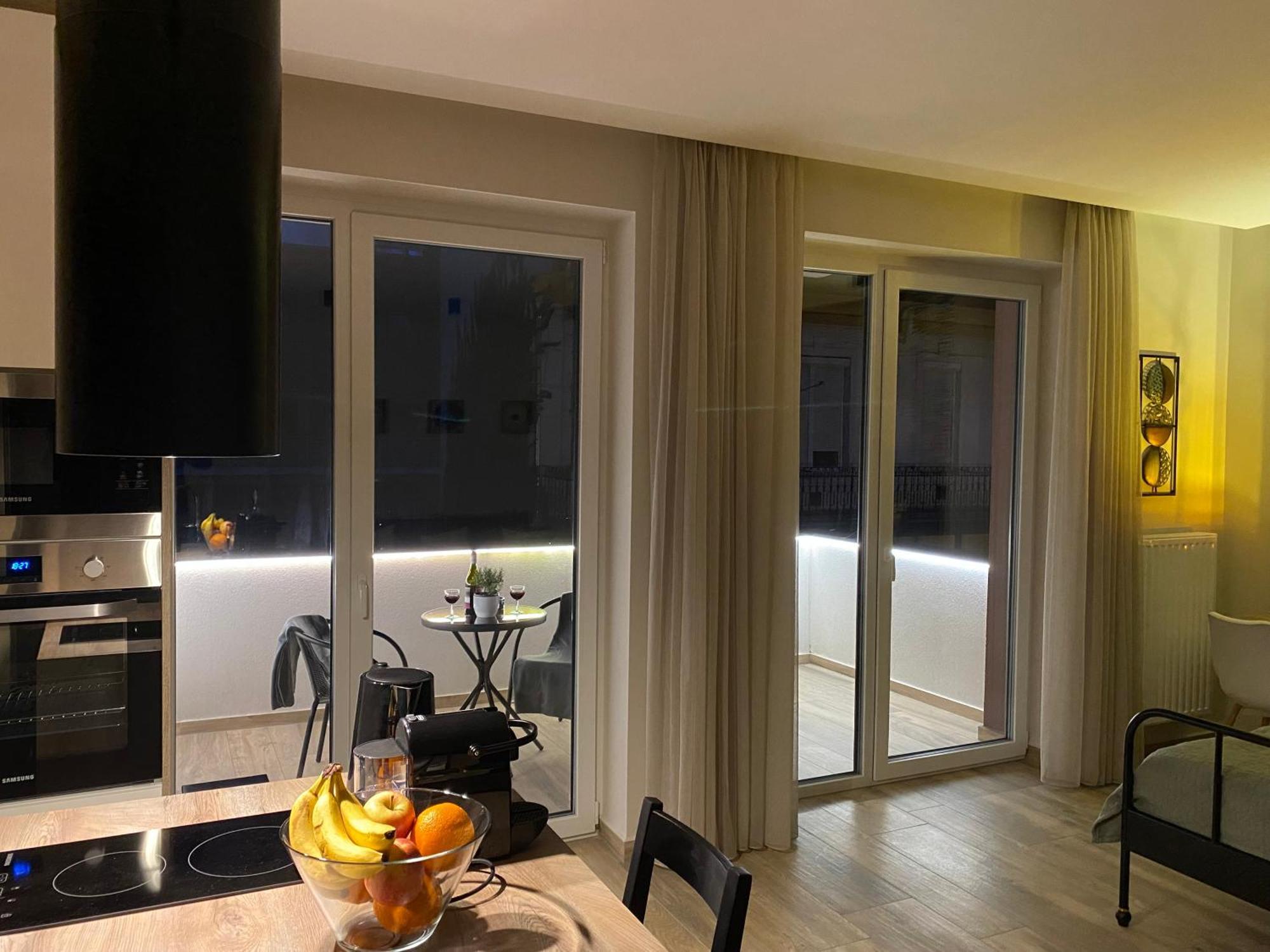 T27 Apartments Free Parking Ingyenes Zart Parkolo Gyor Exterior photo
